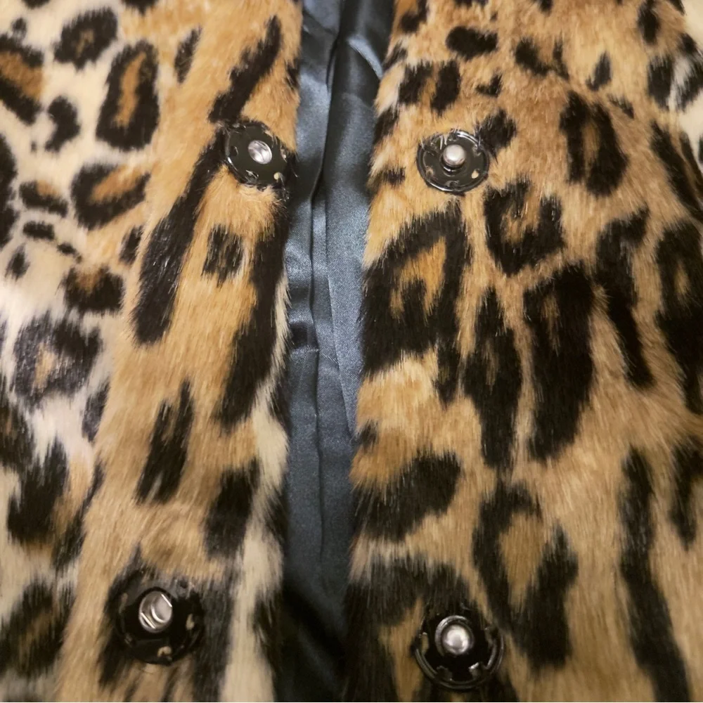 TOPSHOP Leopard Print Faux Fur Coat Mid-Length Mob Wife Style Women Size: 8